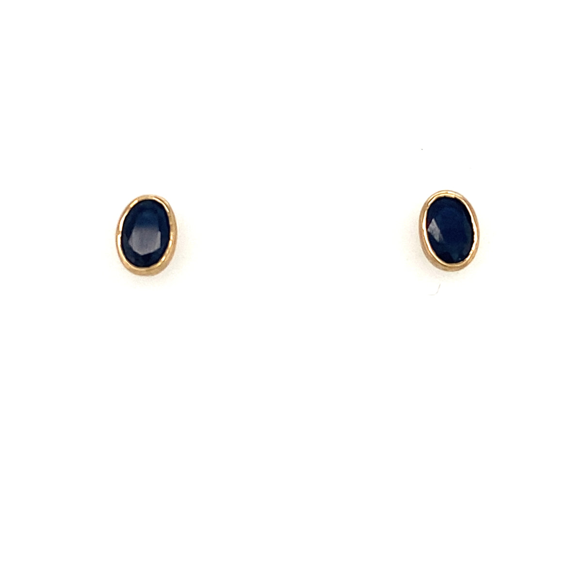 9kt Gold Sapphire Stud Earrings