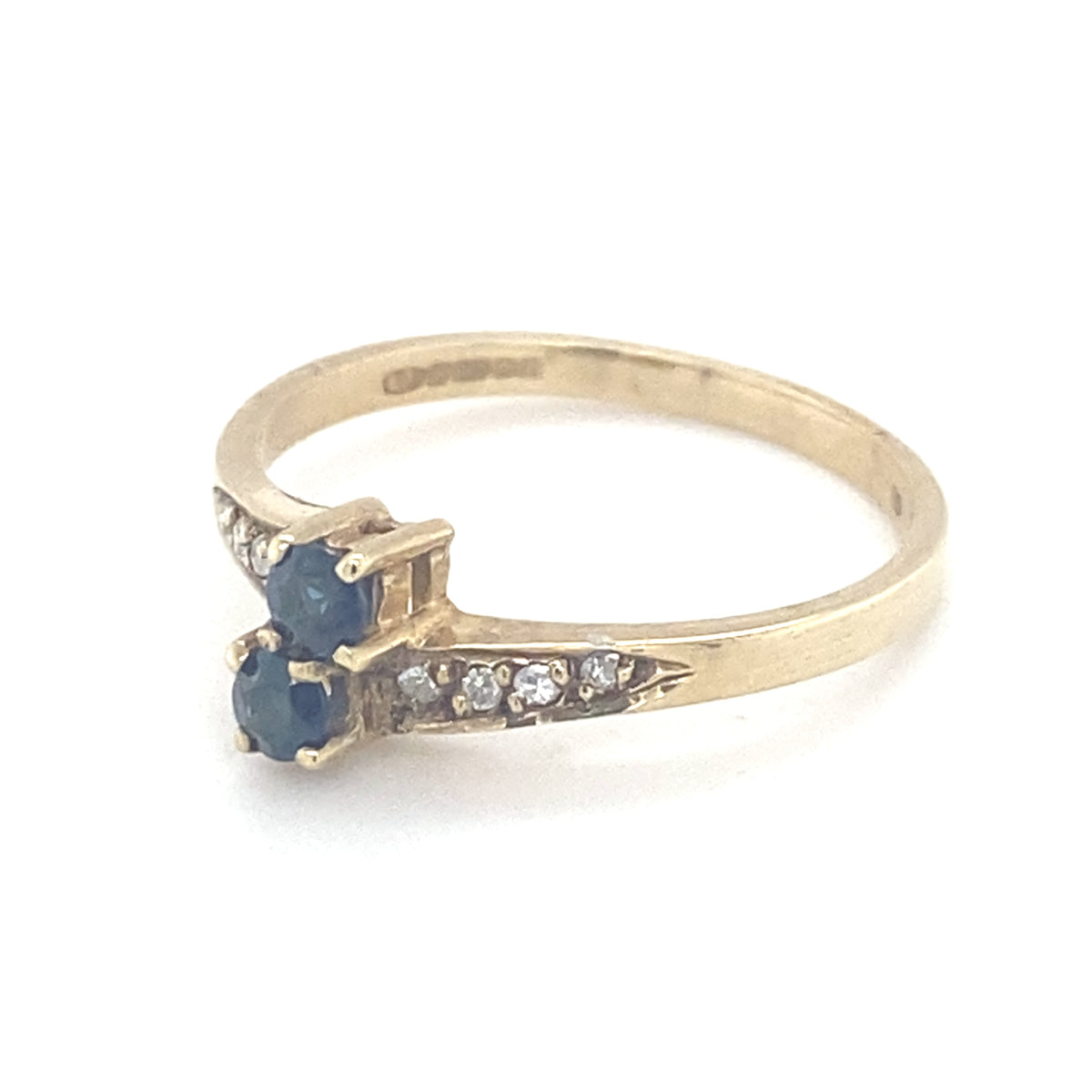 9kt Gold Sapphire &amp; Diamond Ring