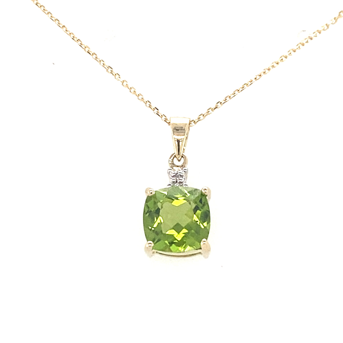 9kt Gold Peridot &amp; Diamond Pendant