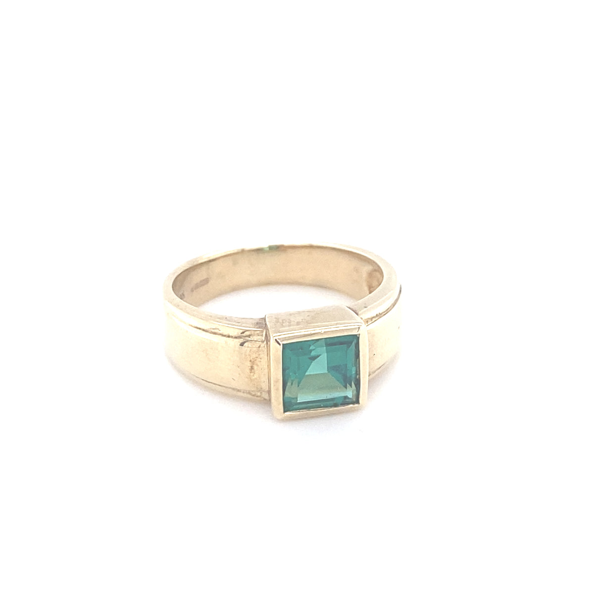 9kt Gold Ring with Square Green Stone