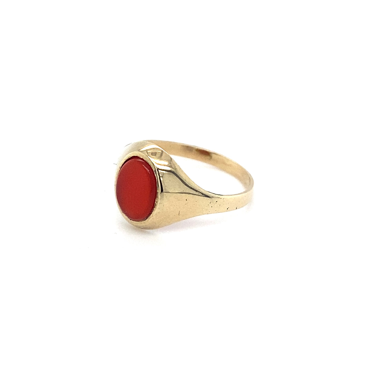 9kt Gold Ring with Cornelian Stone