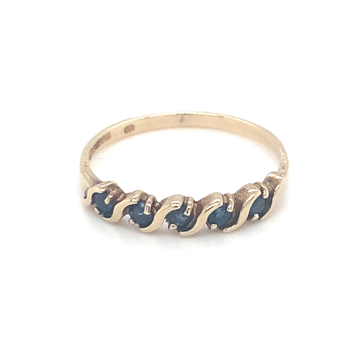 9kt Gold Sapphire Ring