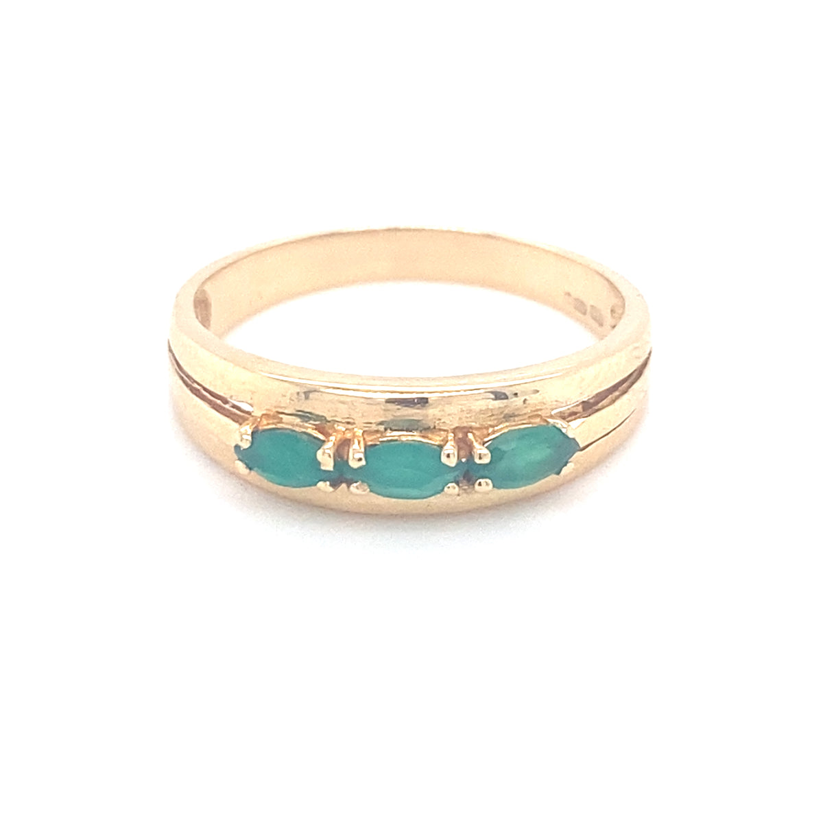 18kt Gold Emerald Ring