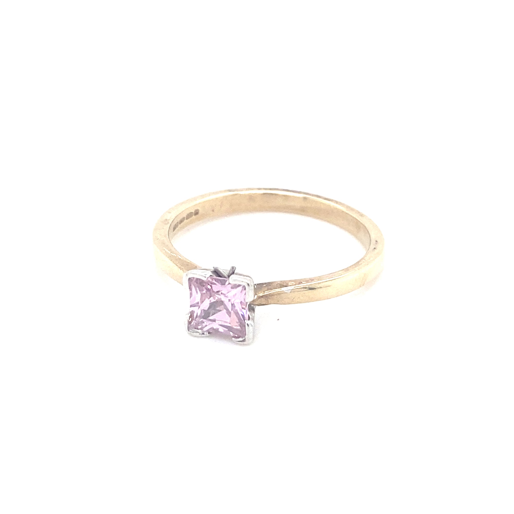 9kt Ring with Rose Pink Stone