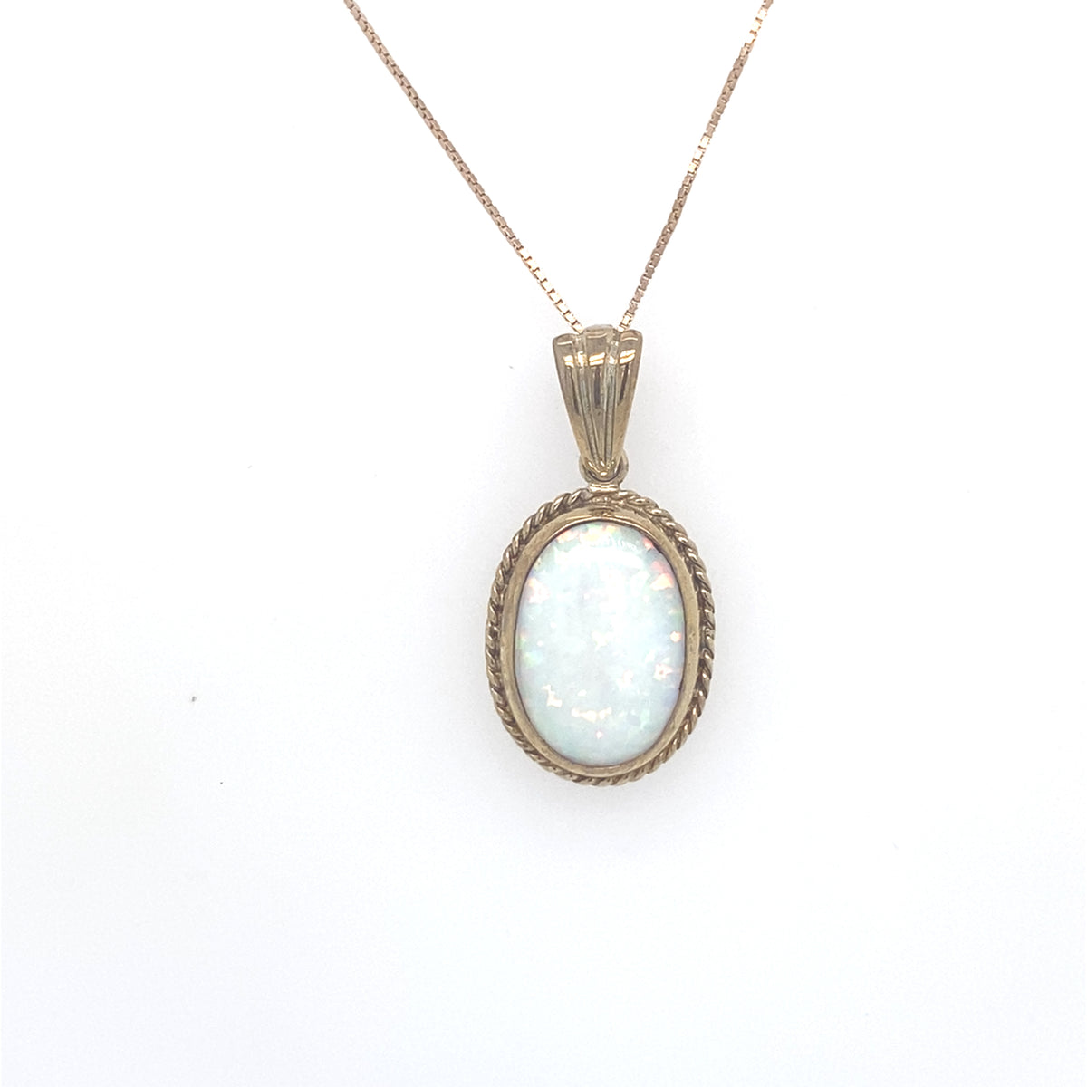 9kt Gold Opal Pendant