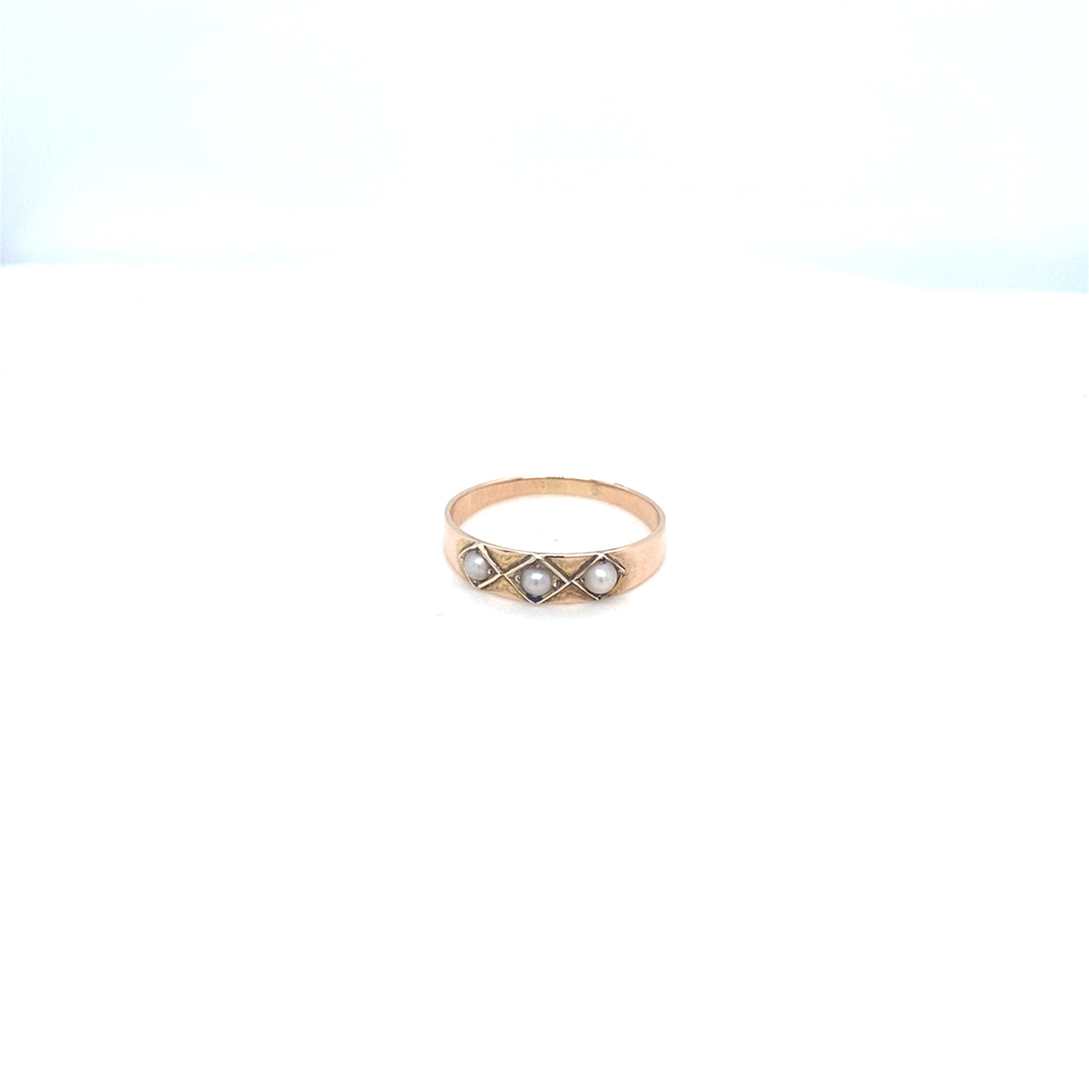 9kt Gold Antique Ring with Seed Pearls