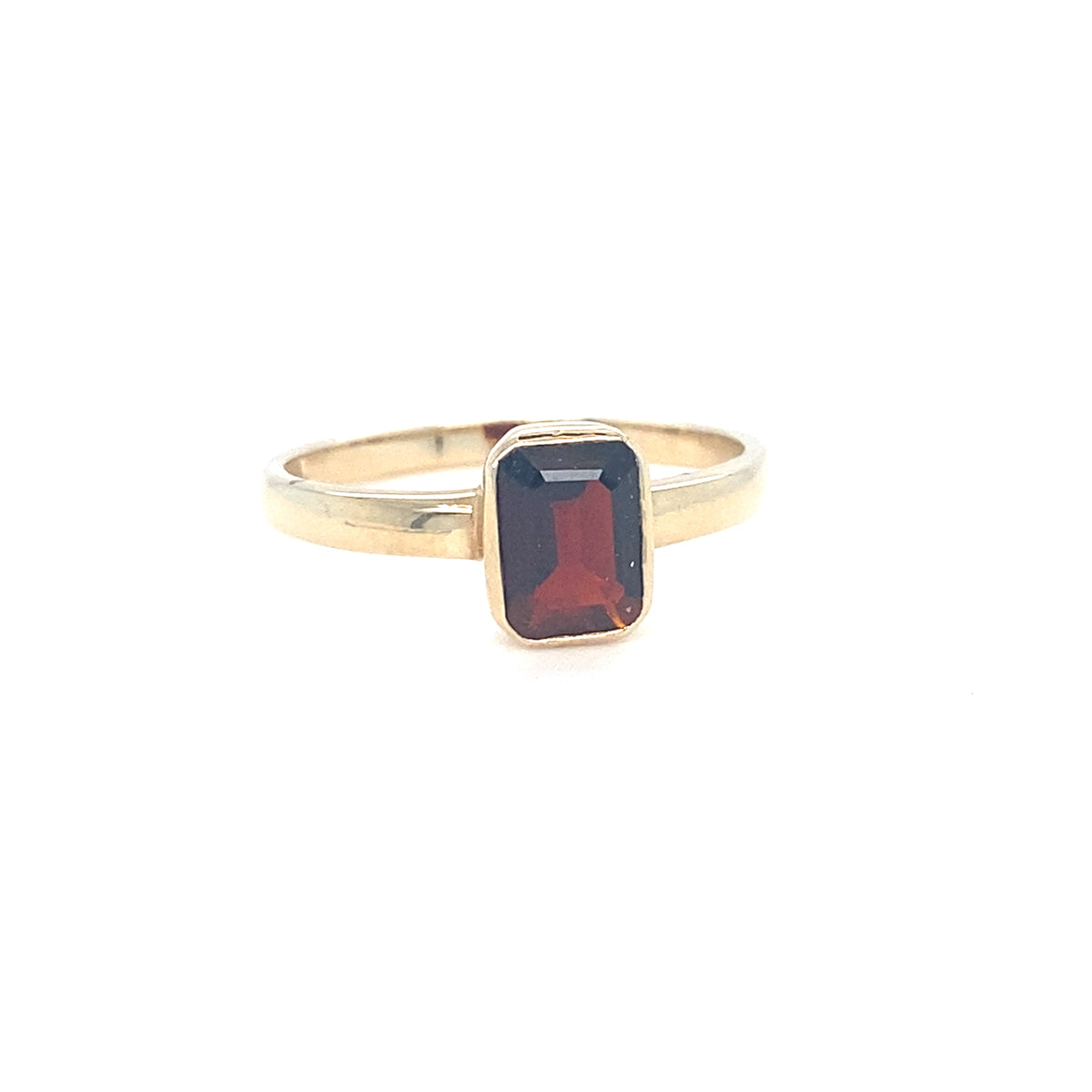 9kt Gold Ring with Garnet Coloured Stone