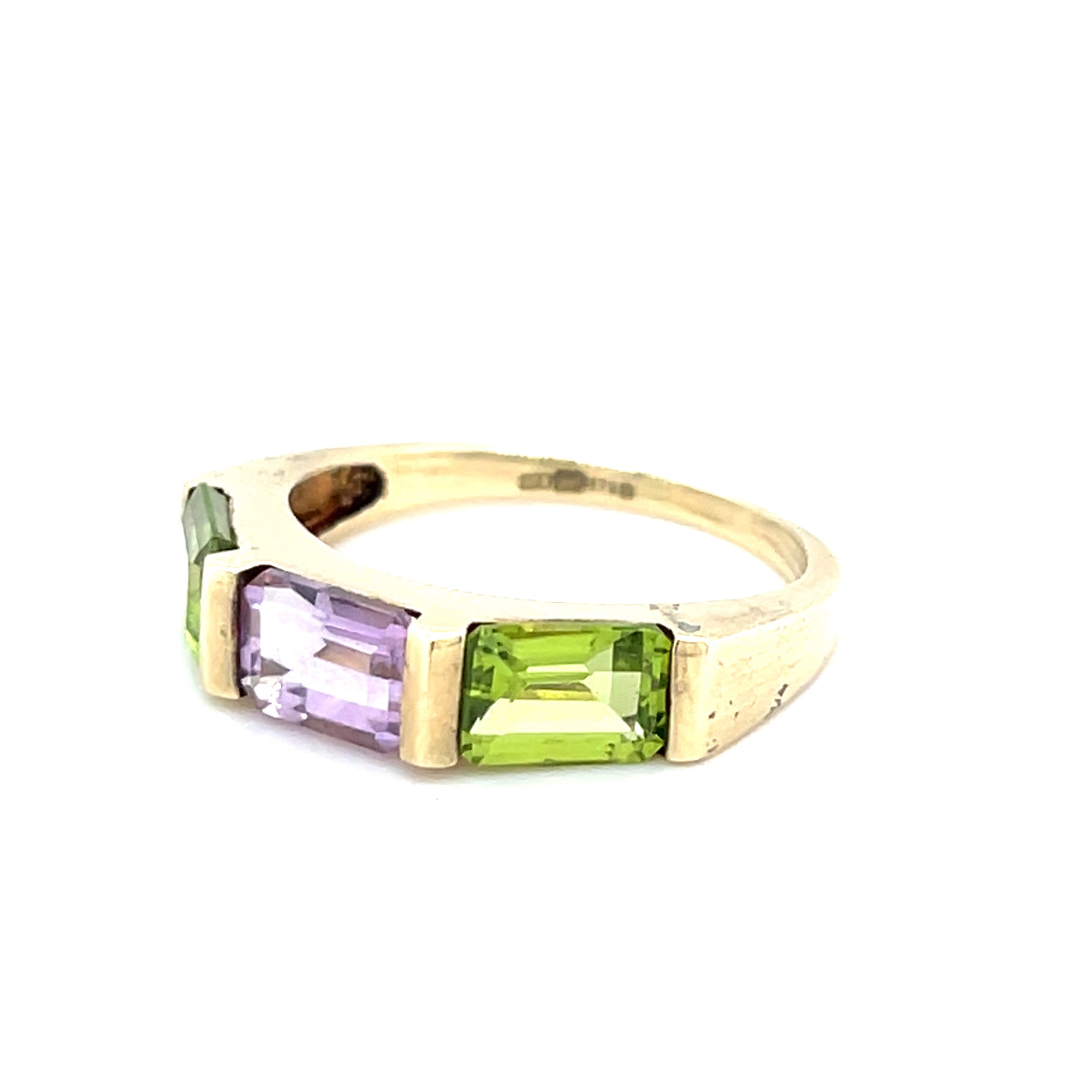 9kt Gold Peridot &amp; Amethyst Ring