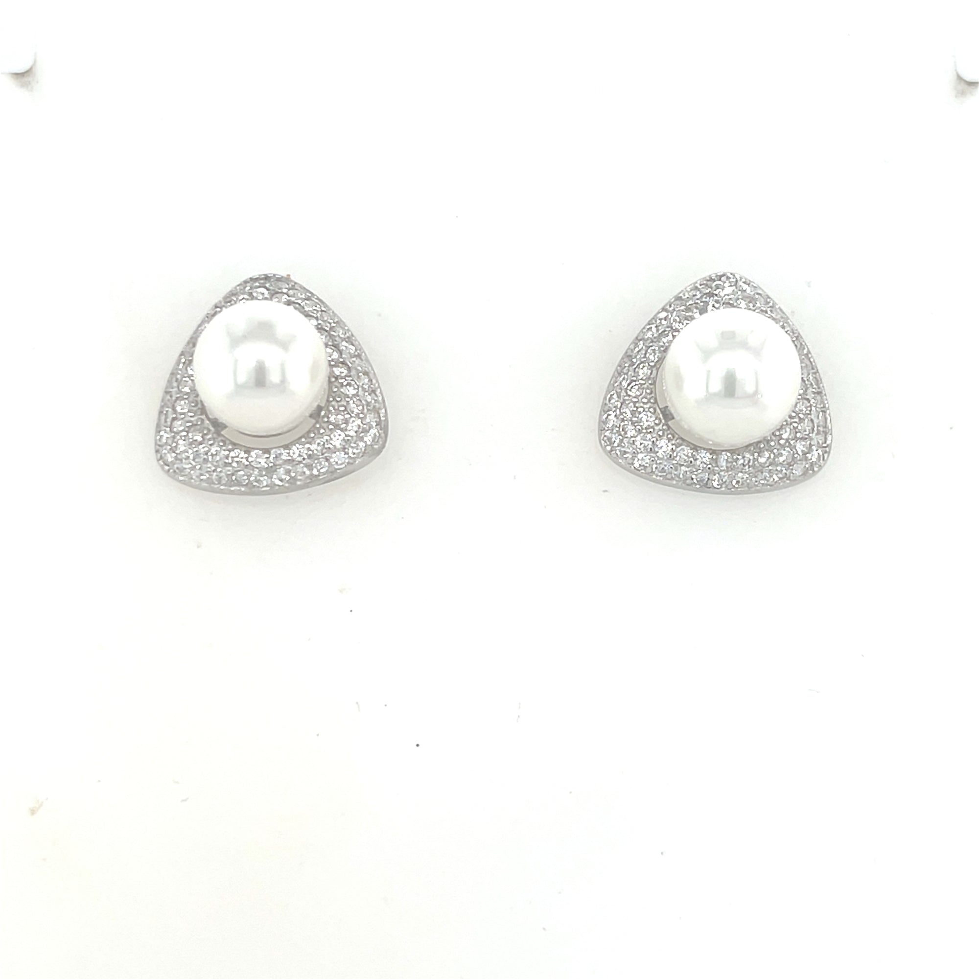 Sterling silver pearl earrings
