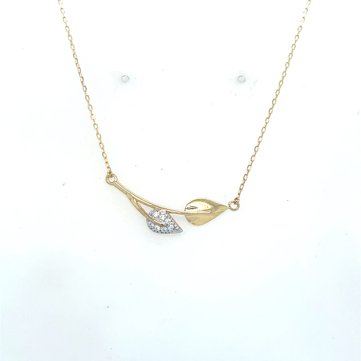 9kt Gold Double Leaf Pendant