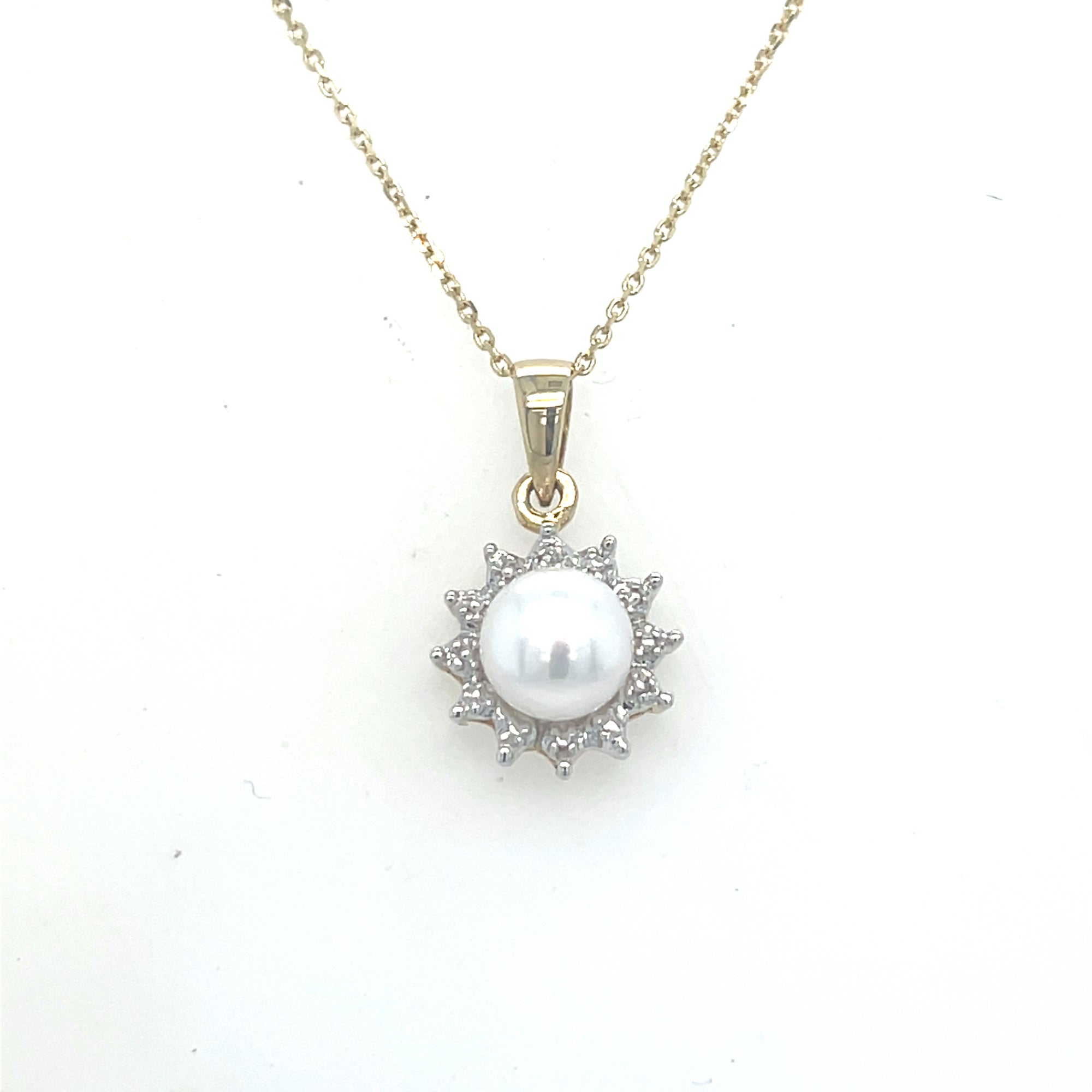 9kt Gold Pearl &amp; Diamond Cluster Pendant