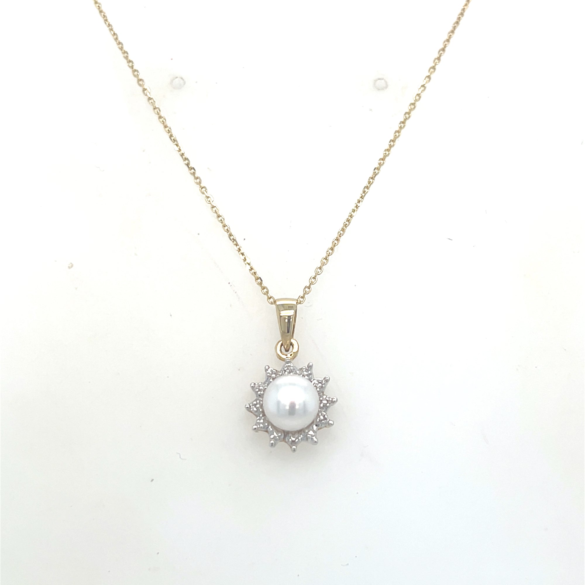 9kt Gold Pearl &amp; Diamond Cluster Pendant