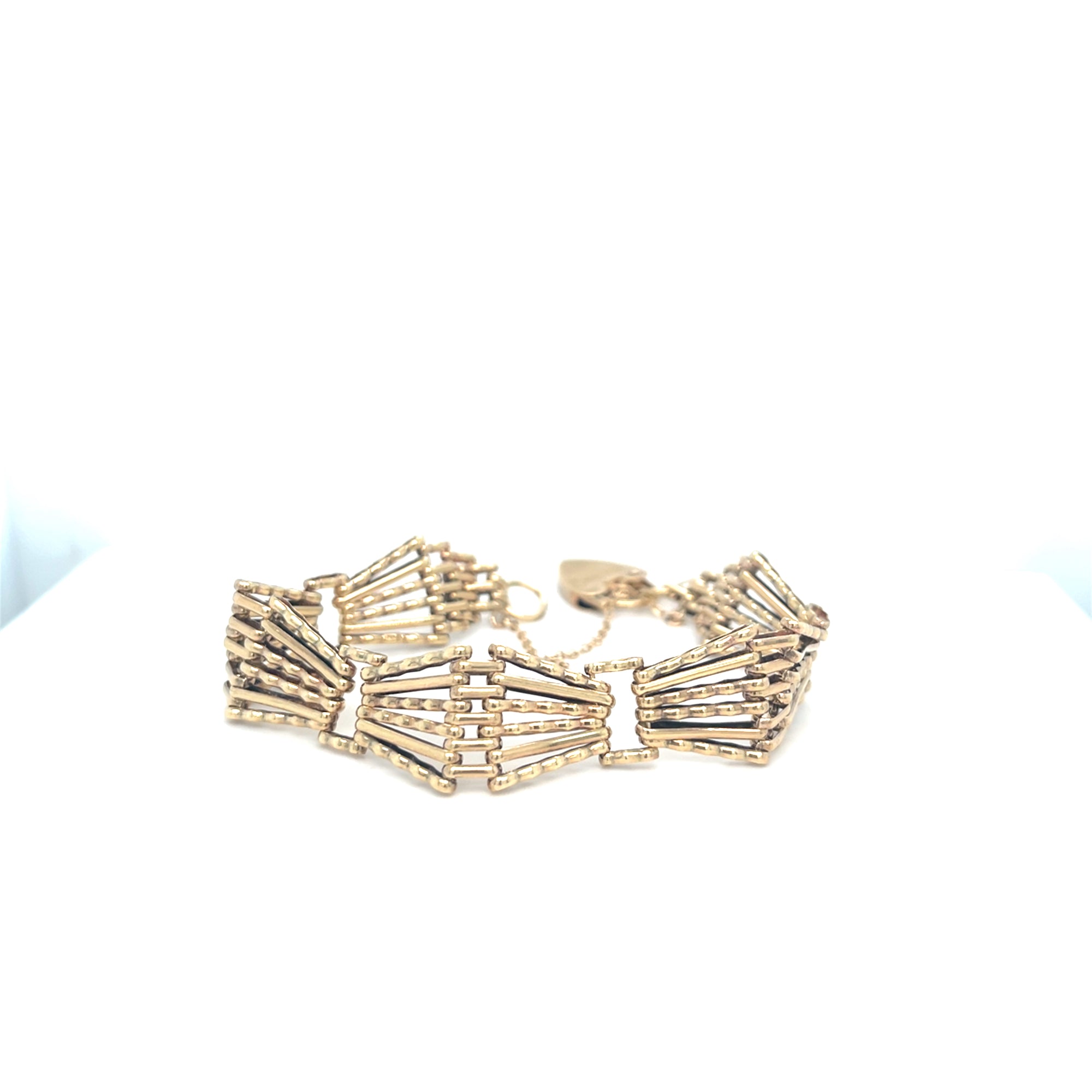 9kt Gold Gate Style Bracelet