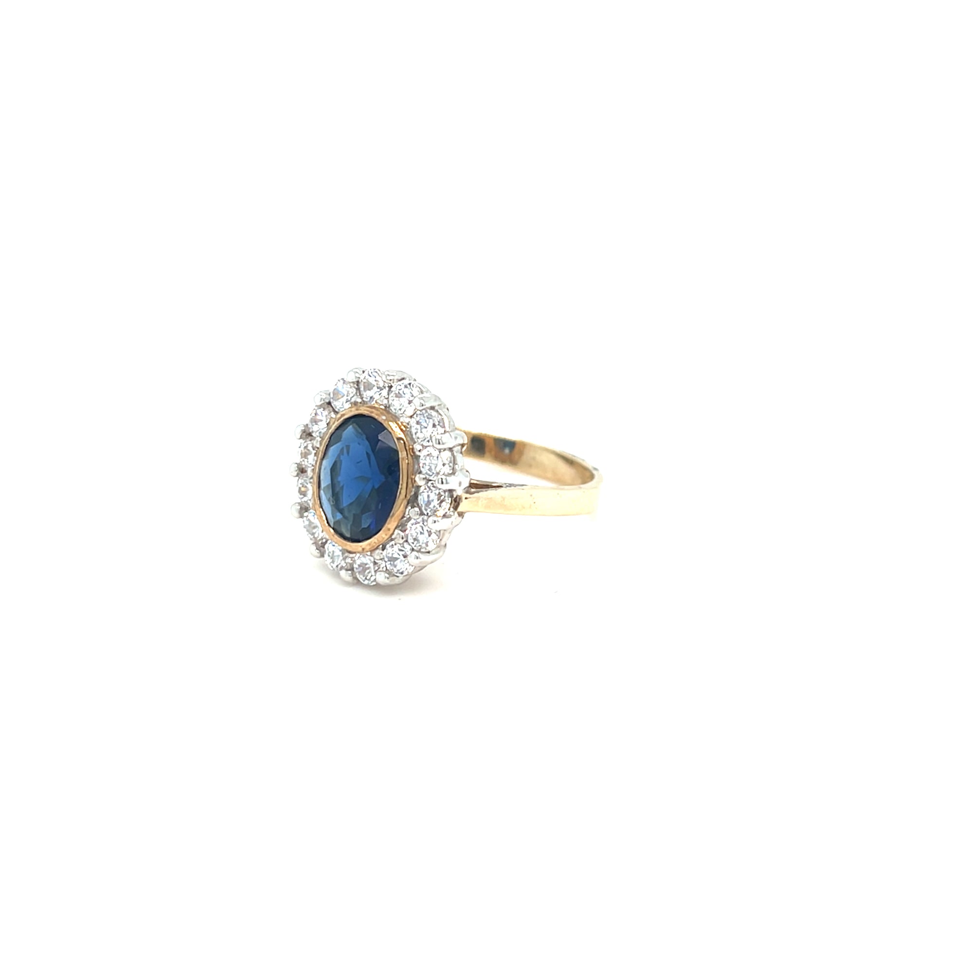9kt Gold Cluster Ring