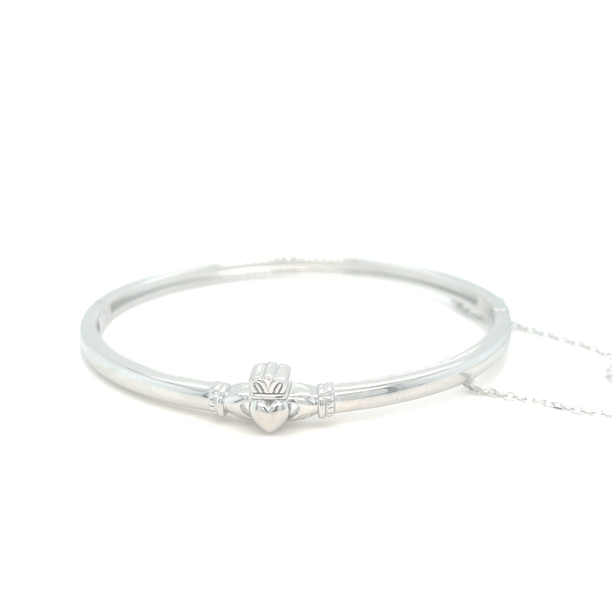Sterling silver claddagh bangle