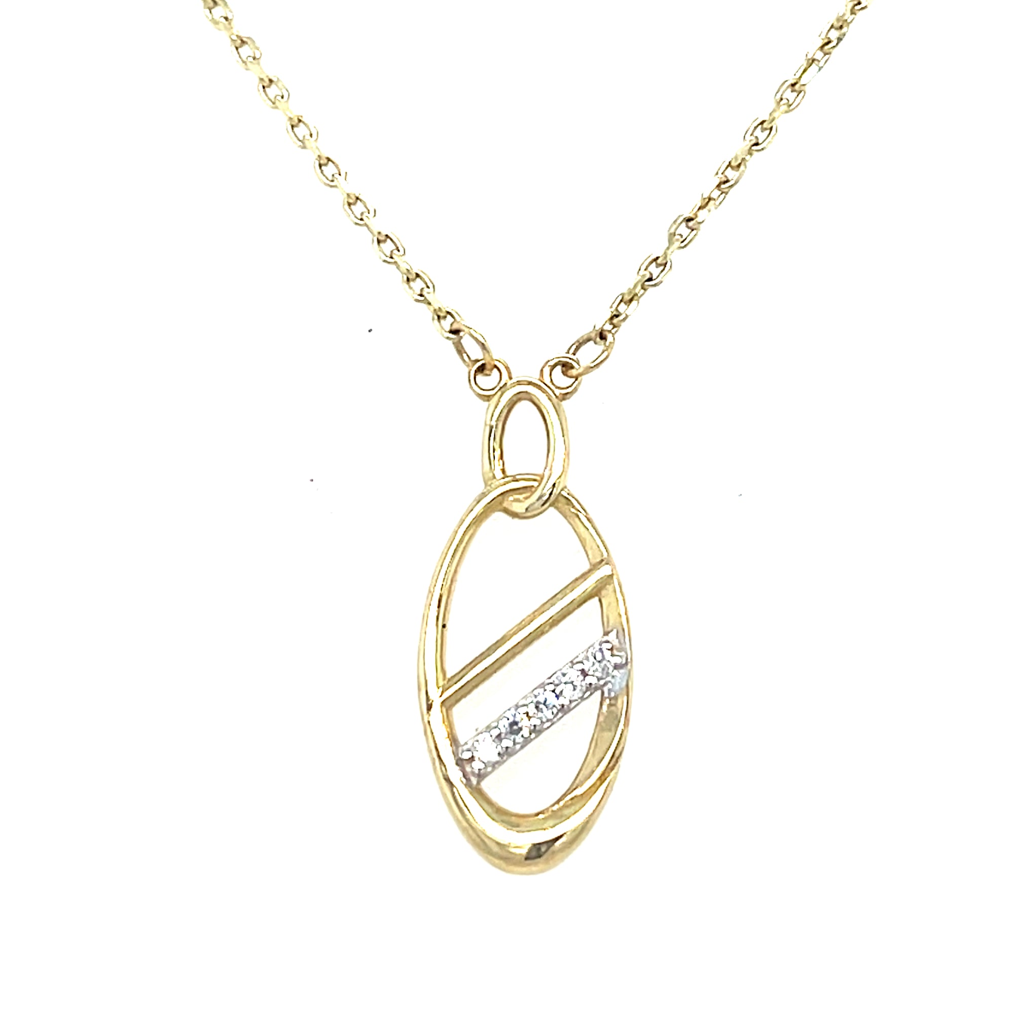 9kt Gold Oval Pendant