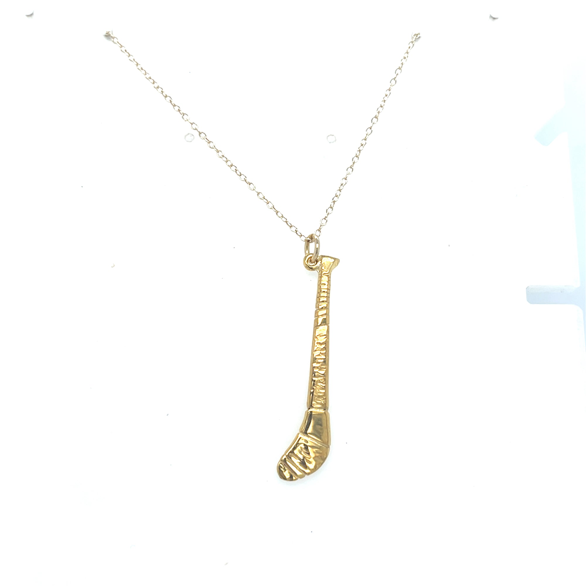 9kt Gold Hurley/Camogie Stick Pendant