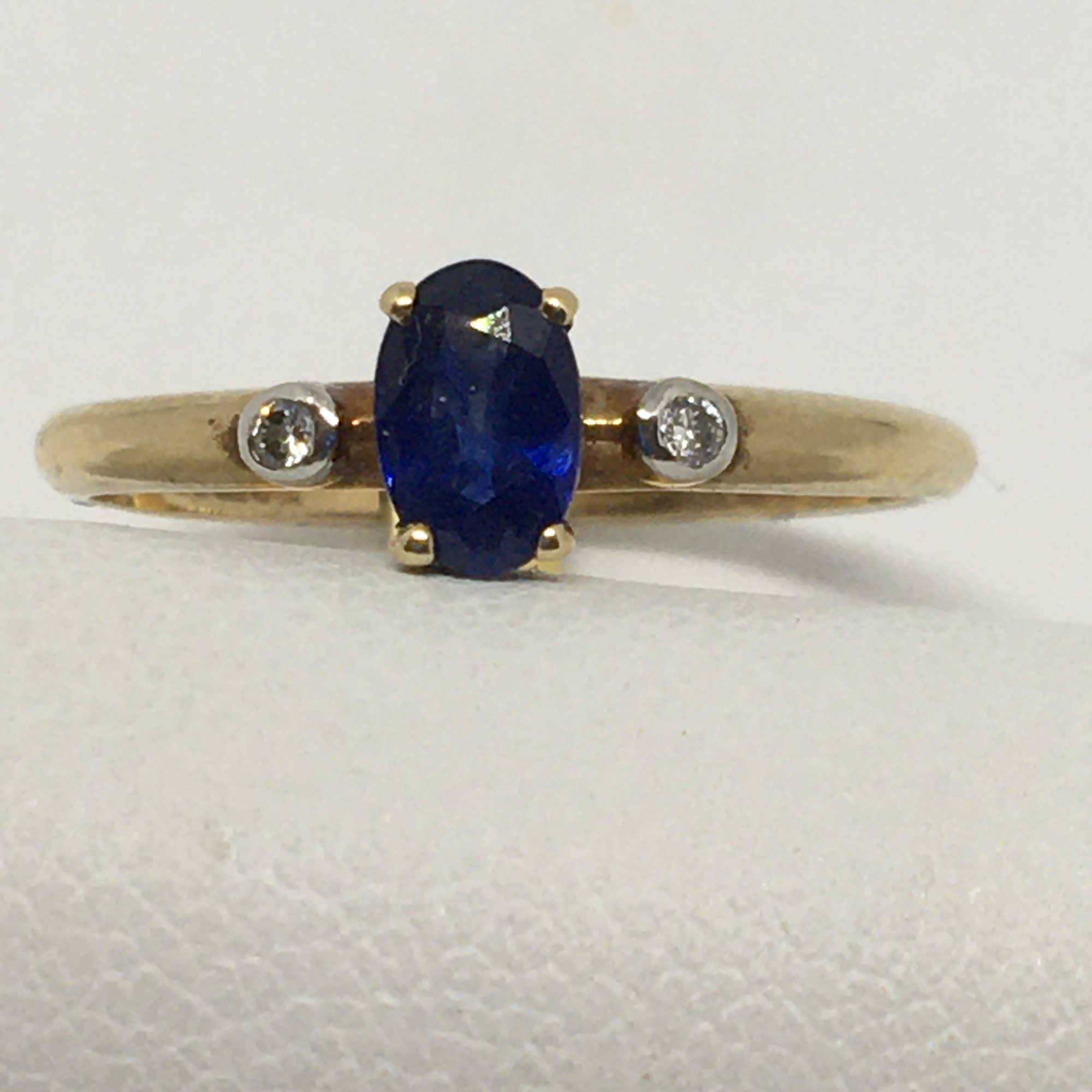 Gold Sapphire &amp; Diamond Ring