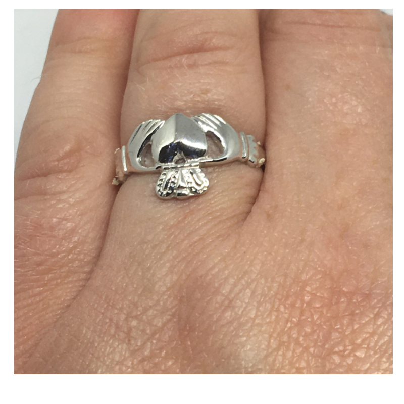 White Gold Claddagh Ring