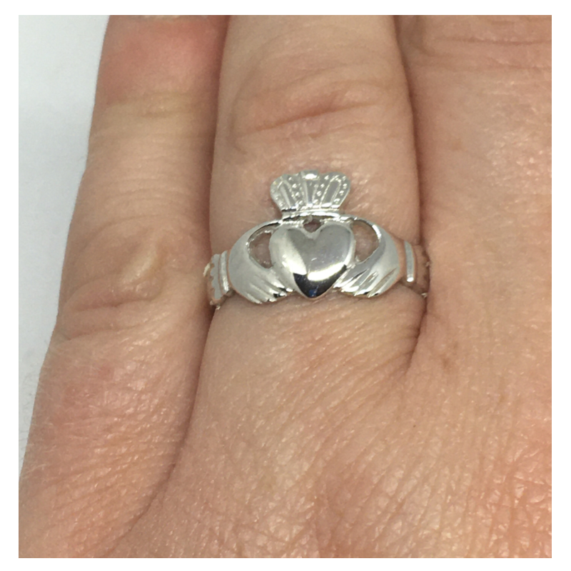 White Gold Claddagh Ring