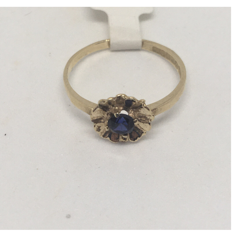 Gold Flower Style ring with Blue Stone Centre