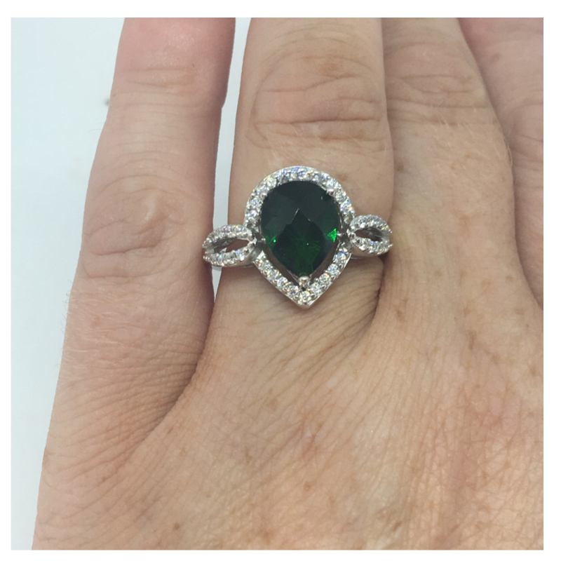 Sterling Silver Ring with Pear Shaped Emerald Stone