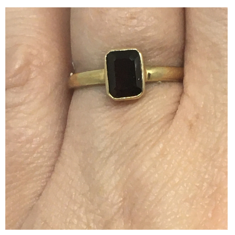 9kt Gold Ring with Garnet Coloured Stone