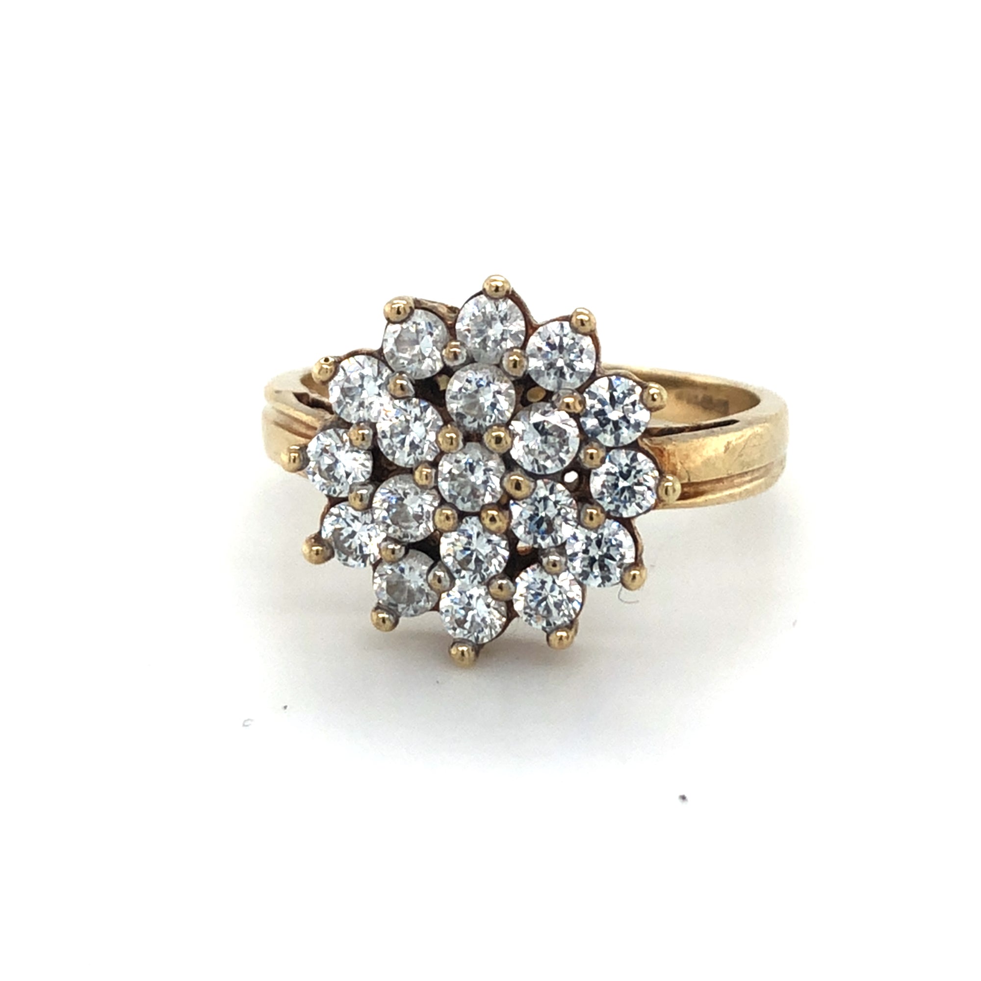 9kt Gold Large Cluster Ring