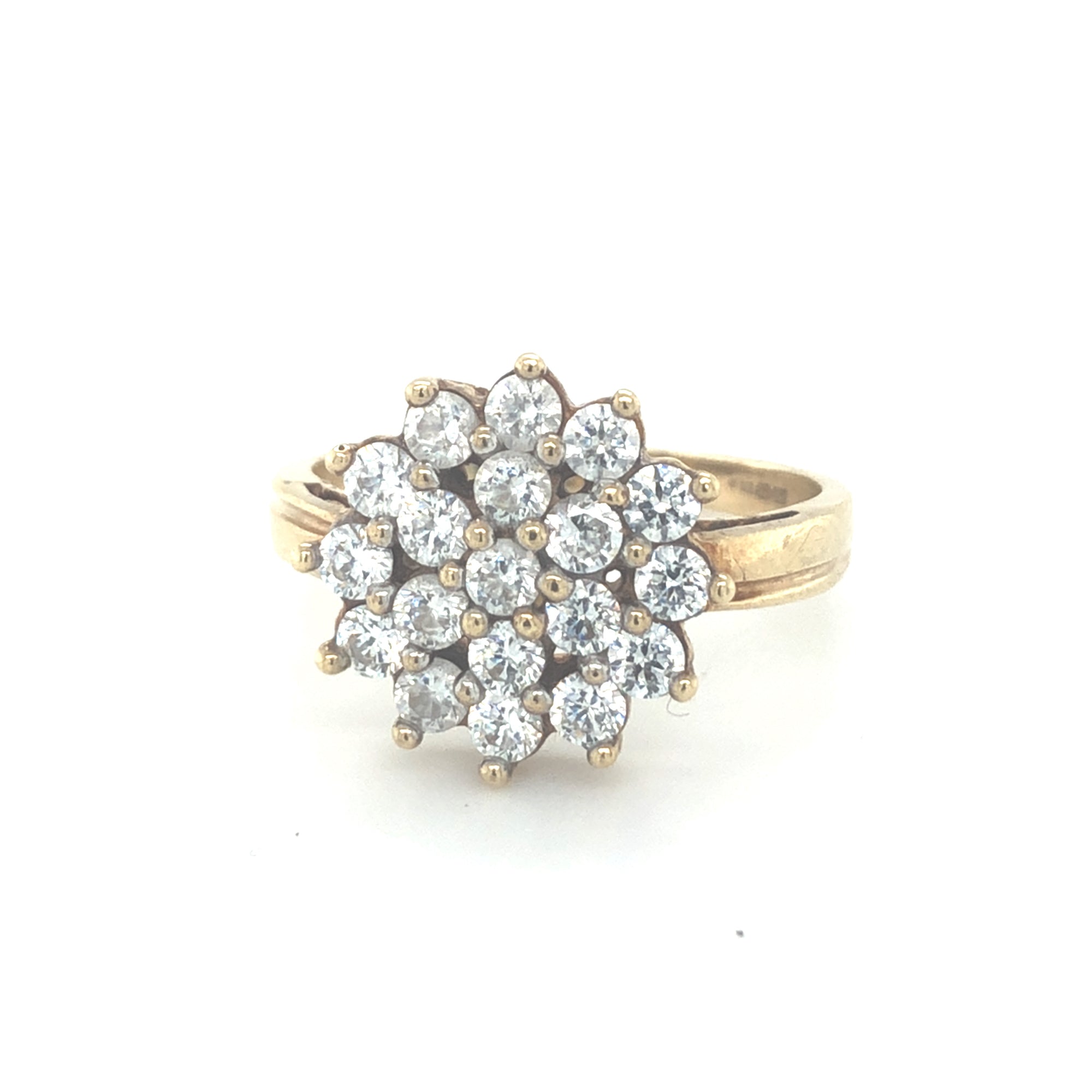 9kt Gold Large Cluster Ring