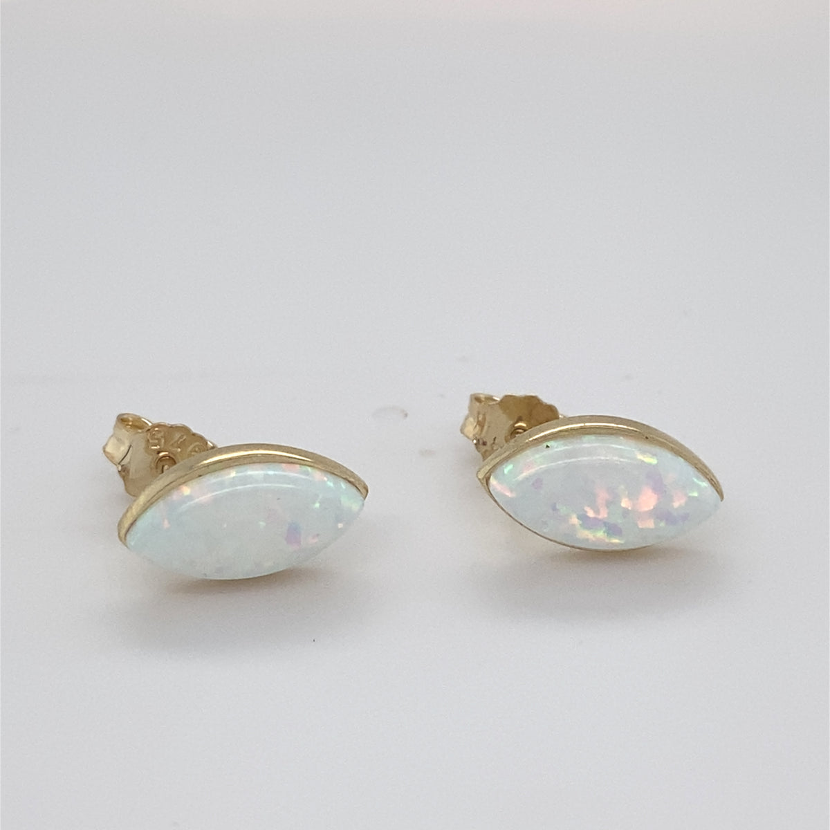 9kt Gold Opal Earrings