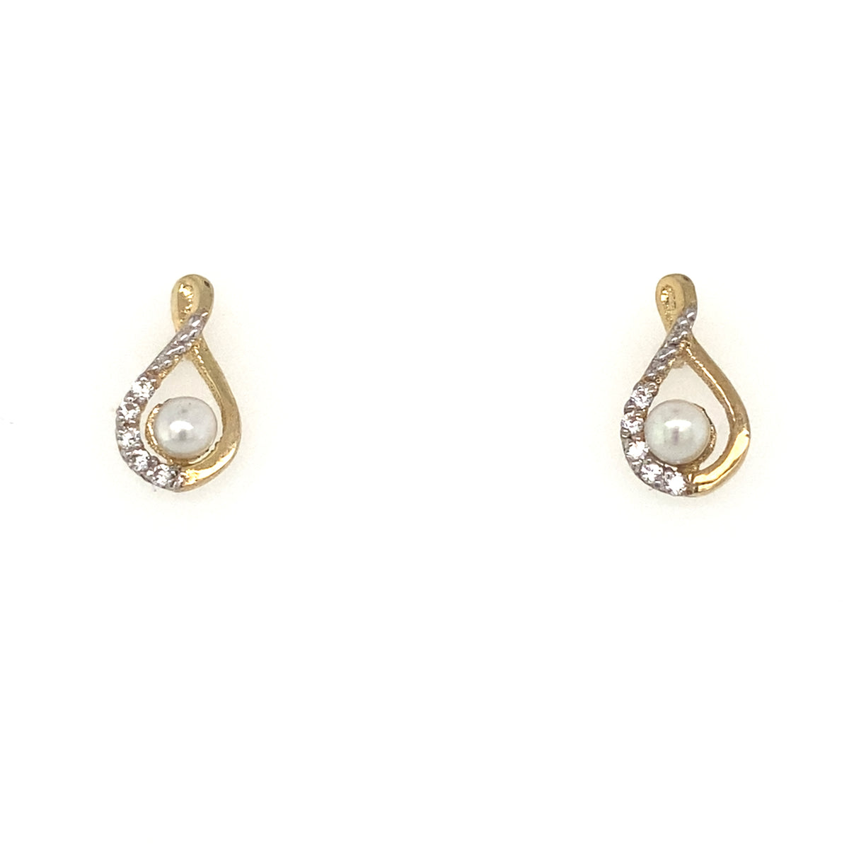 9kt Gold Earrings with Pearl