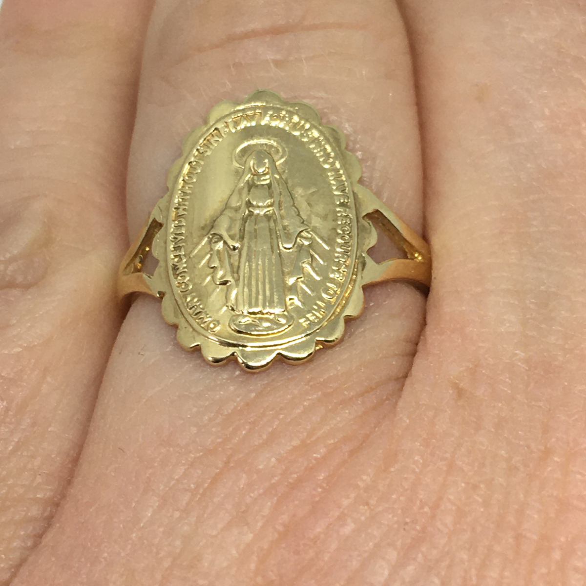 9ct Gold Miraculous medal Ring